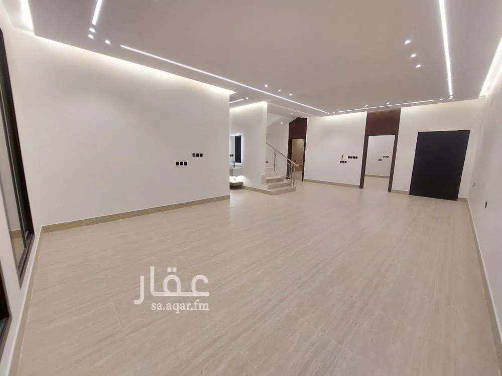 فيلا 4 غرف في طويق 13