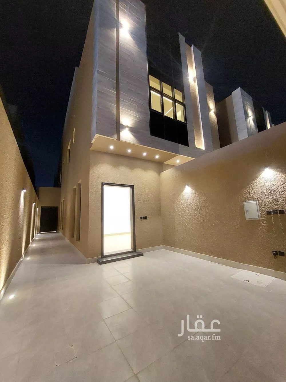 فيلا 4 غرف في طويق 15