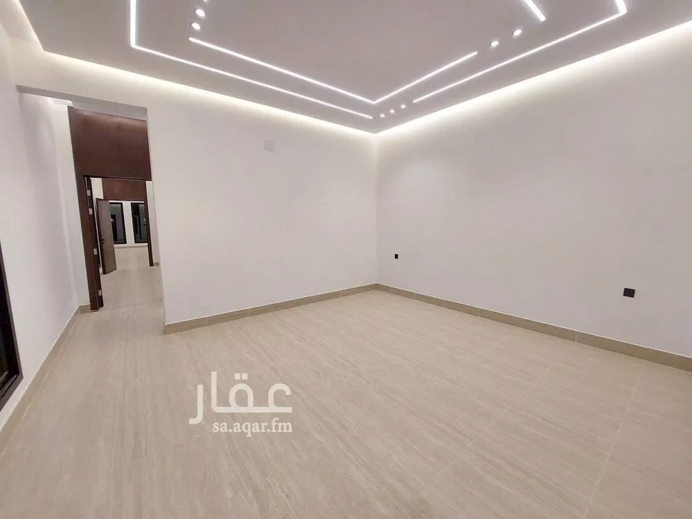 فيلا 4 غرف في طويق 6