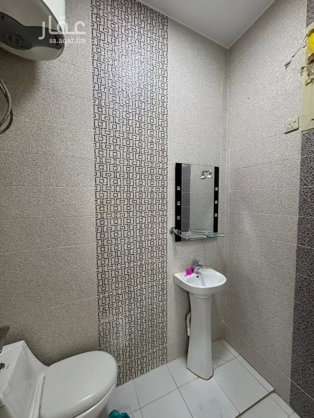 2 bedroom floor in Al Yasmin 9