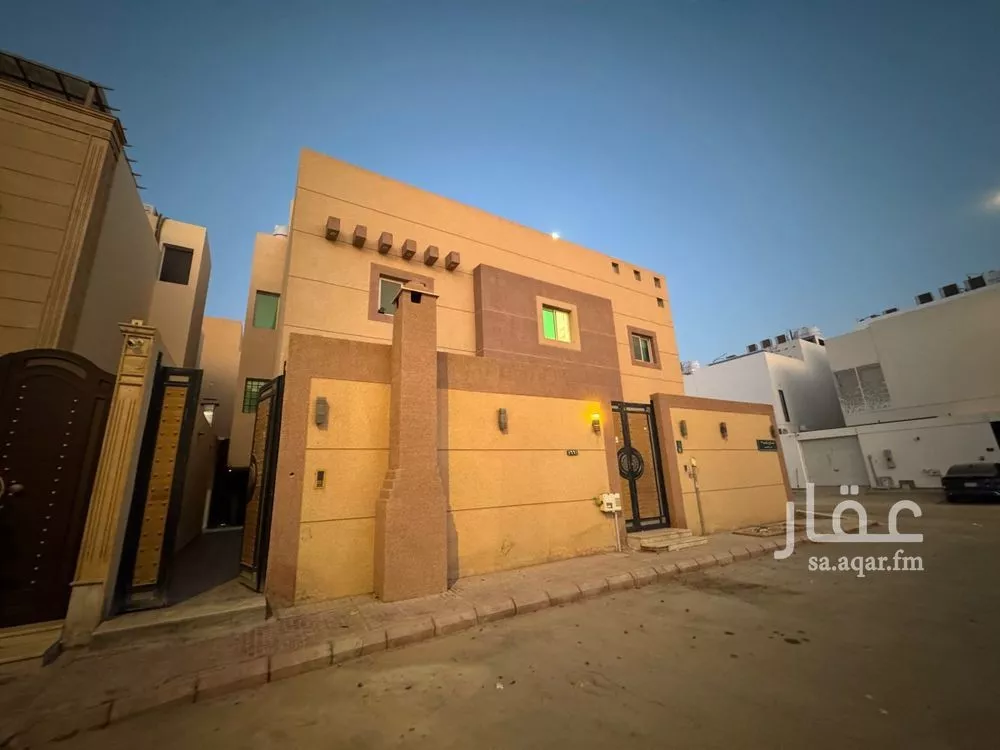 2 bedroom floor in Al Yasmin 10