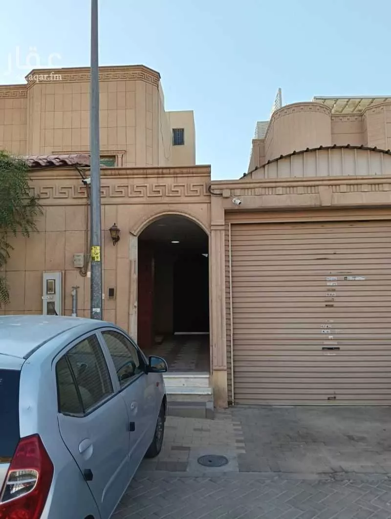 4 bedroom floor in Al Falah 3