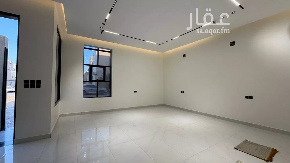 فيلا 6 غرف في المهدية 8