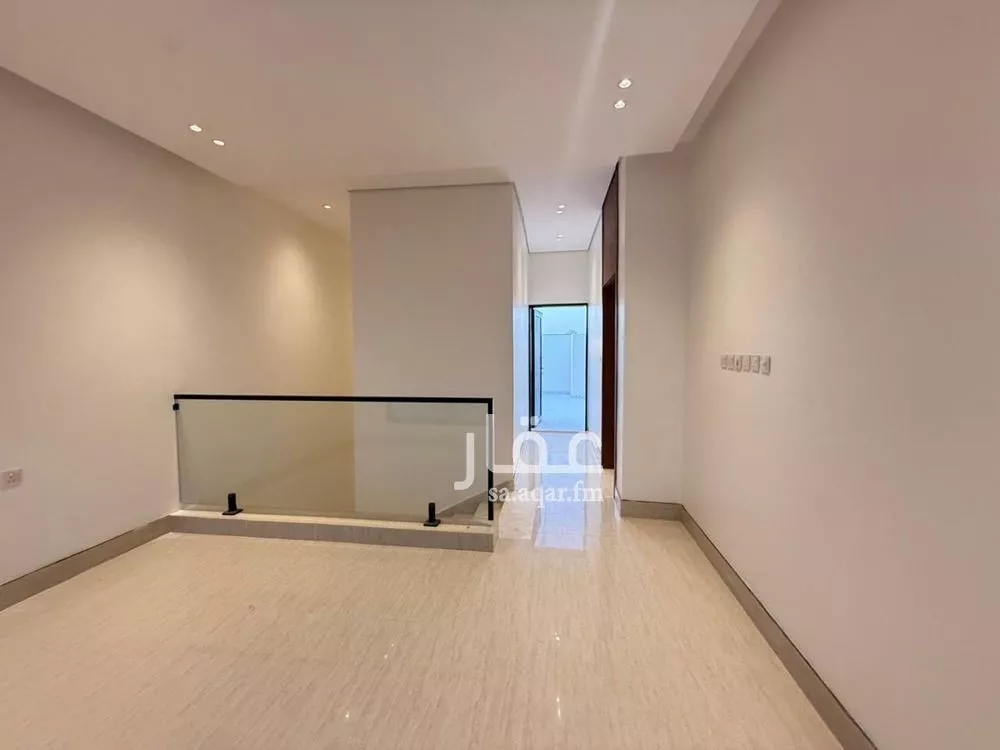 6 bedroom villa in Al Mahdiyyah 21