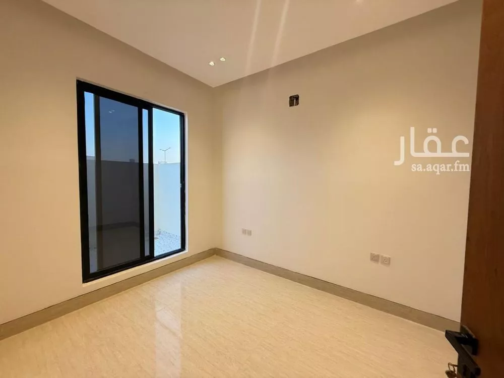 6 bedroom villa in Al Mahdiyyah 6