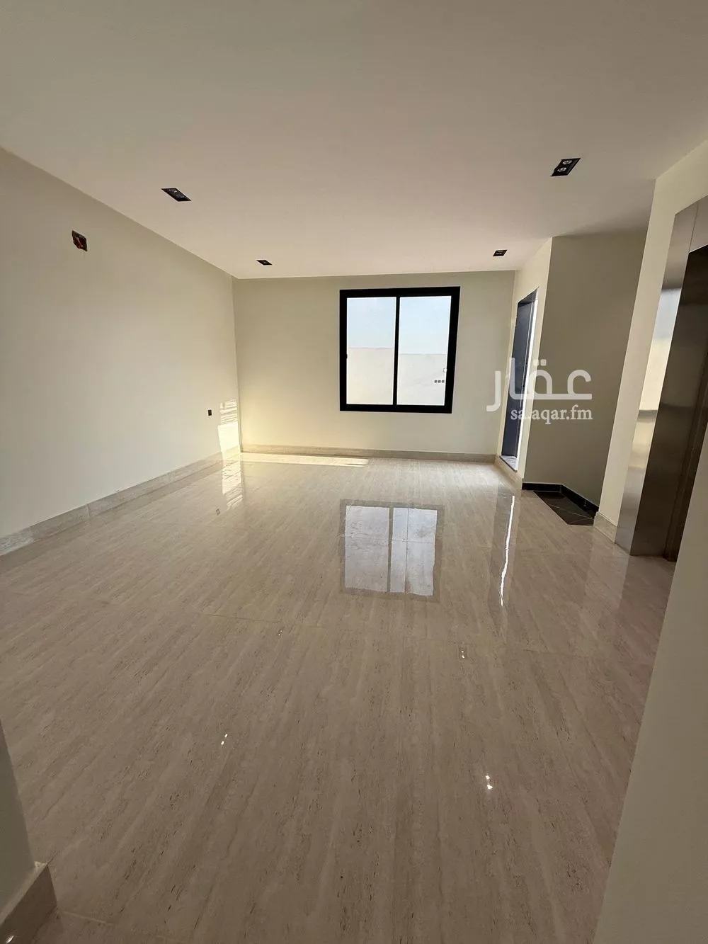 8 bedroom villa in Tuwaiq 19