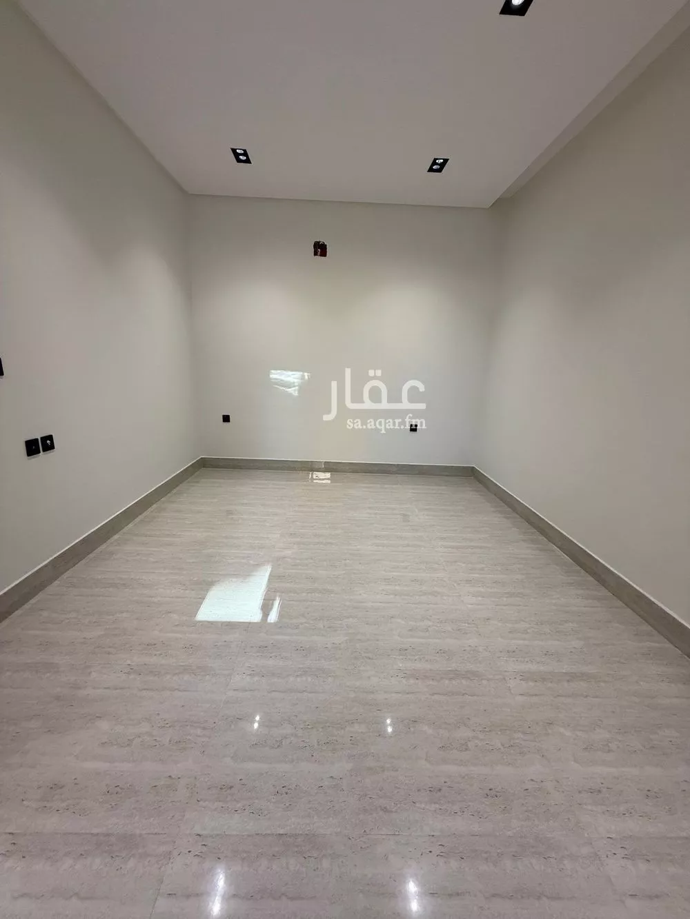 8 bedroom villa in Tuwaiq 4