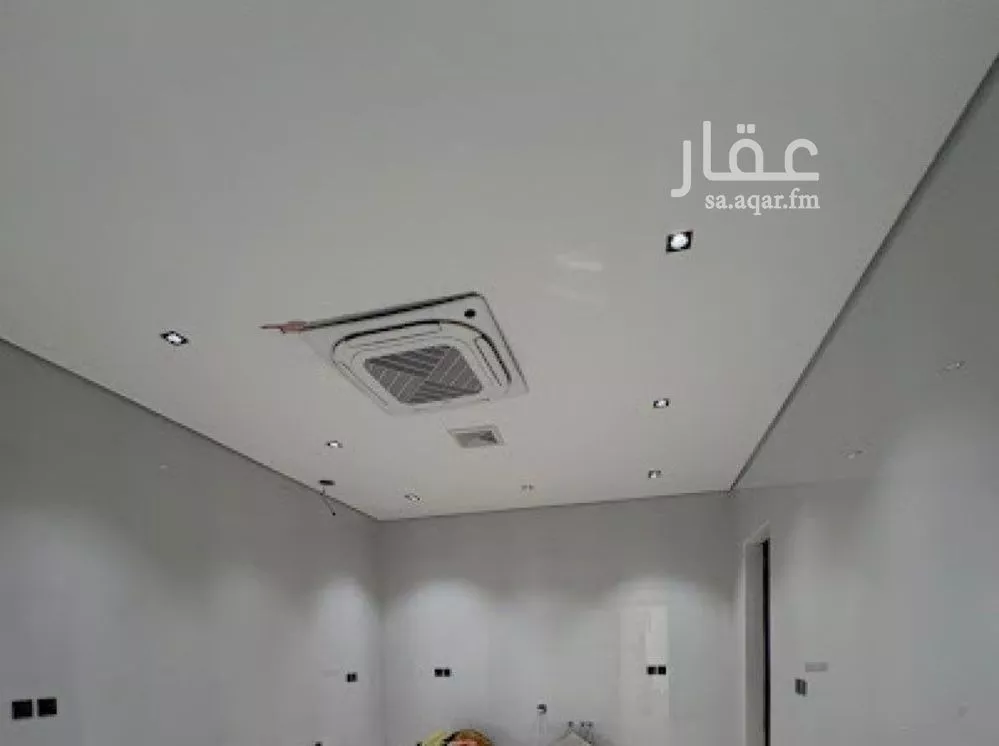 6 bedroom villa in Al Mahdiyyah 15