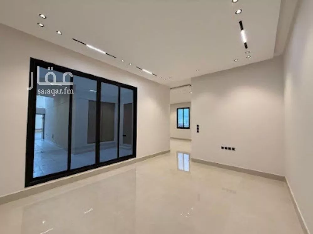 6 bedroom apartment in Al Mahdiyyah 11