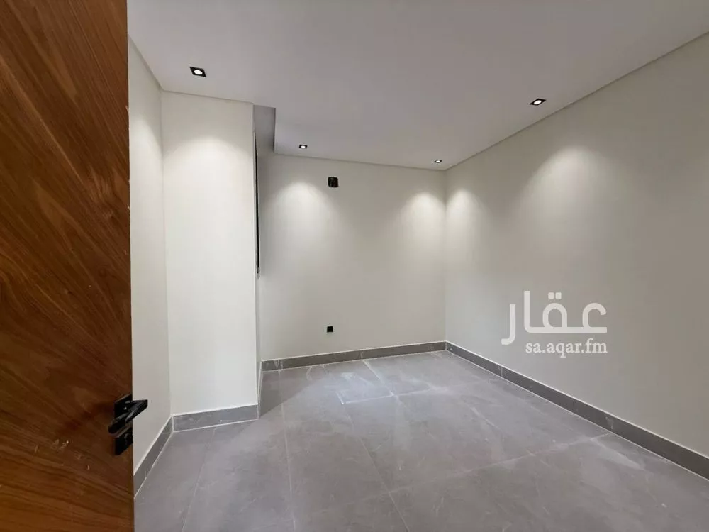 فيلا 5 غرف في طويق 4