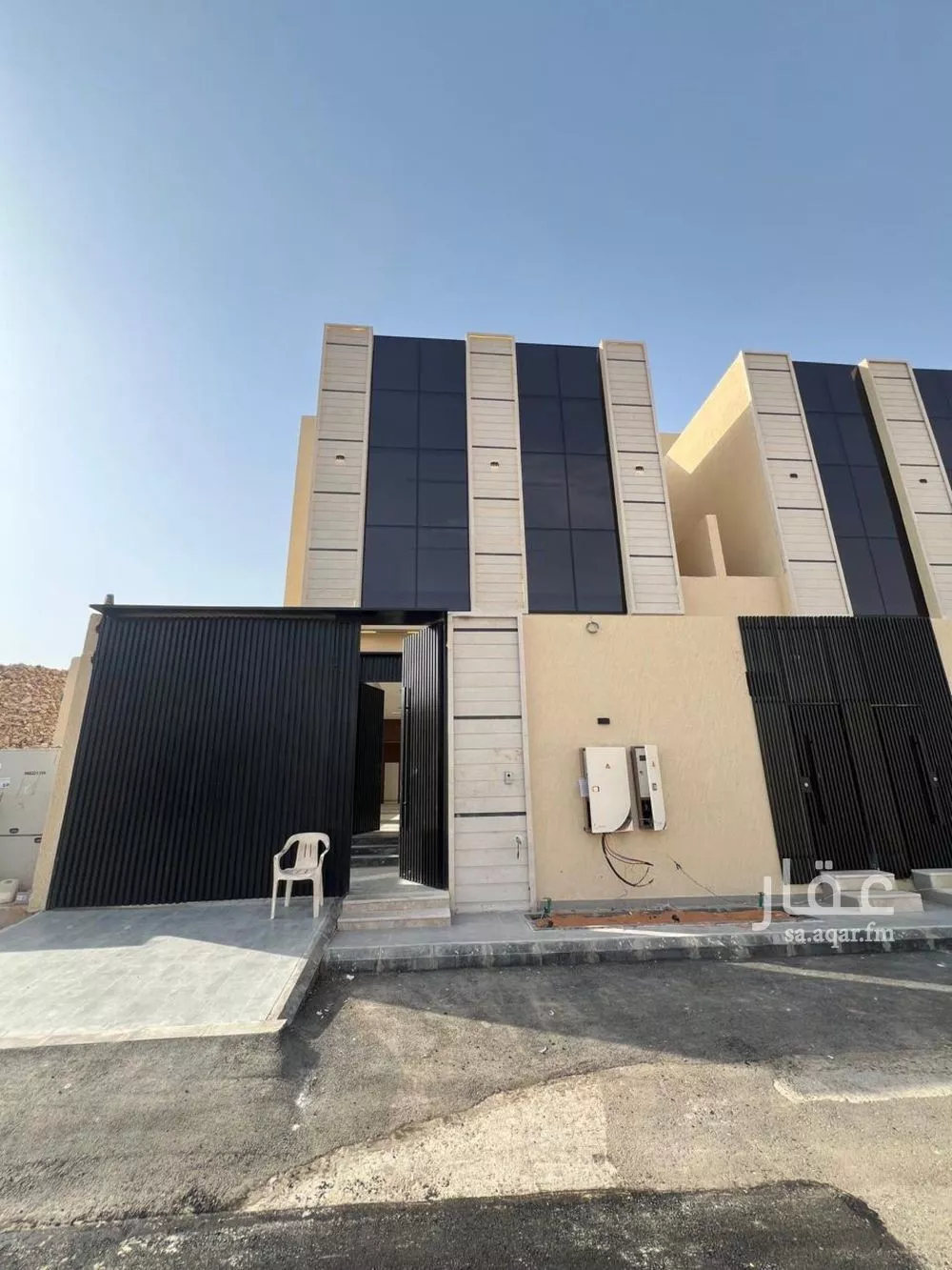 5 bedroom villa in Al Narjis 2