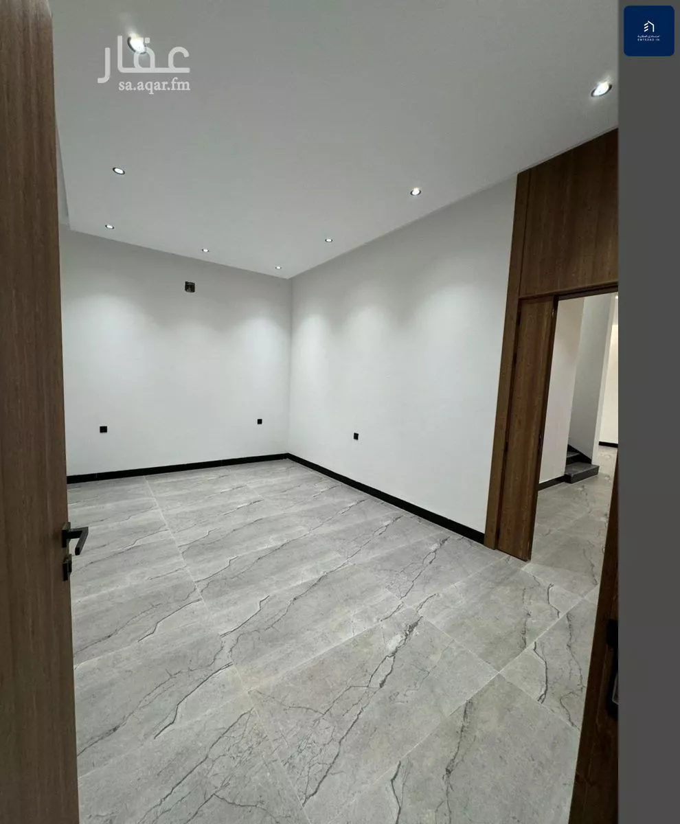 6 bedroom villa in Al Mahdiyyah 8