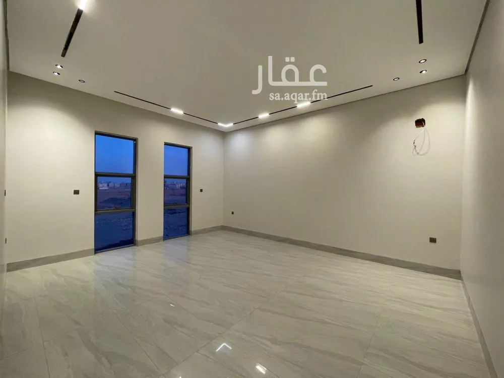 5 bedroom villa in Al Mahdiyyah 26