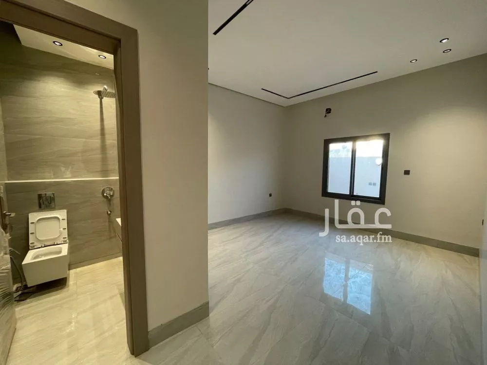 5 bedroom villa in Al Mahdiyyah 9
