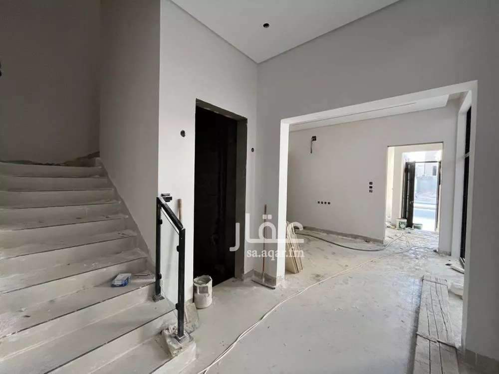 5 bedroom villa in Al Mahdiyyah 12