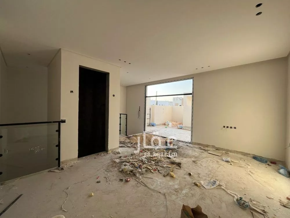 5 bedroom villa in Al Mahdiyyah 27