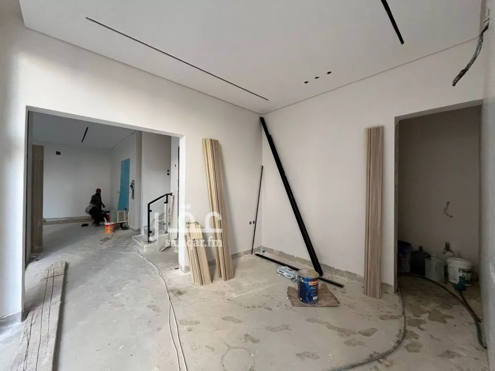 5 bedroom villa in Al Mahdiyyah 5