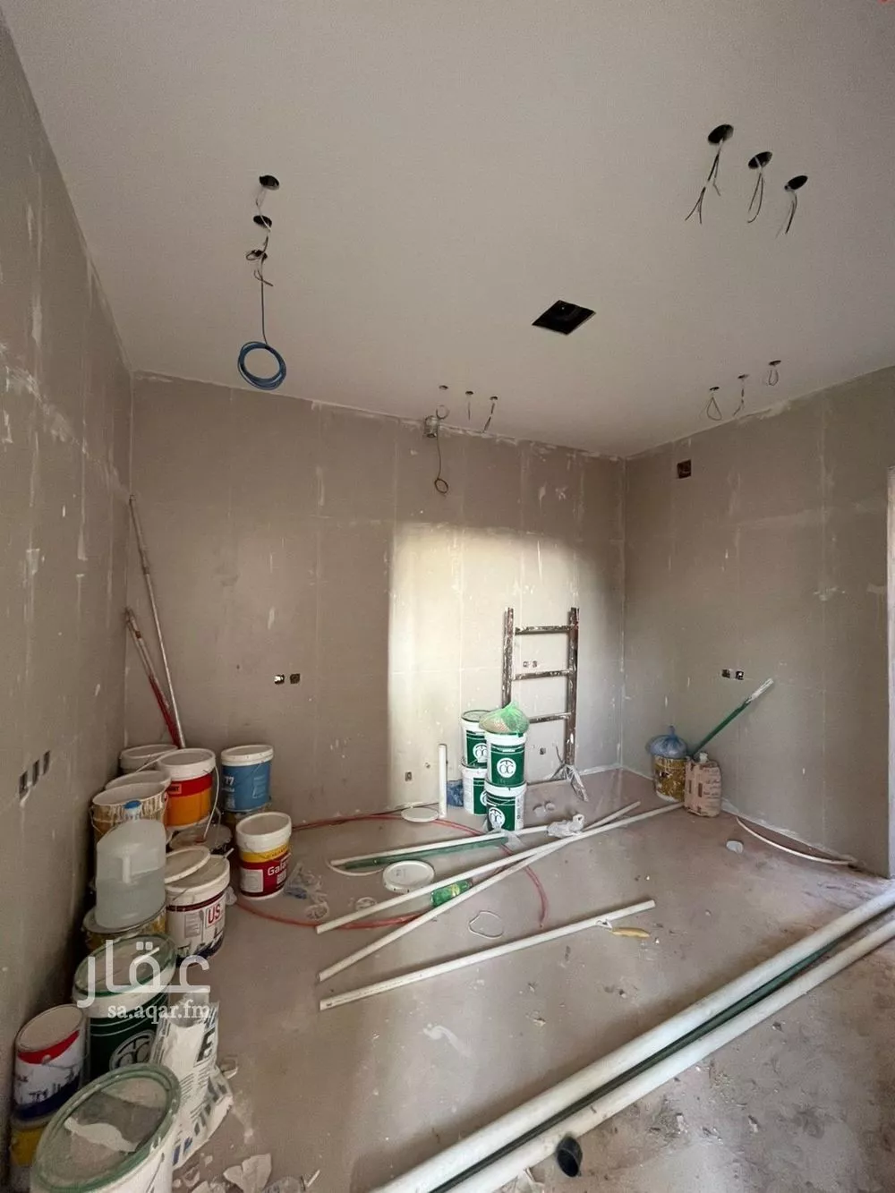 5 bedroom villa in Al Mahdiyyah 6