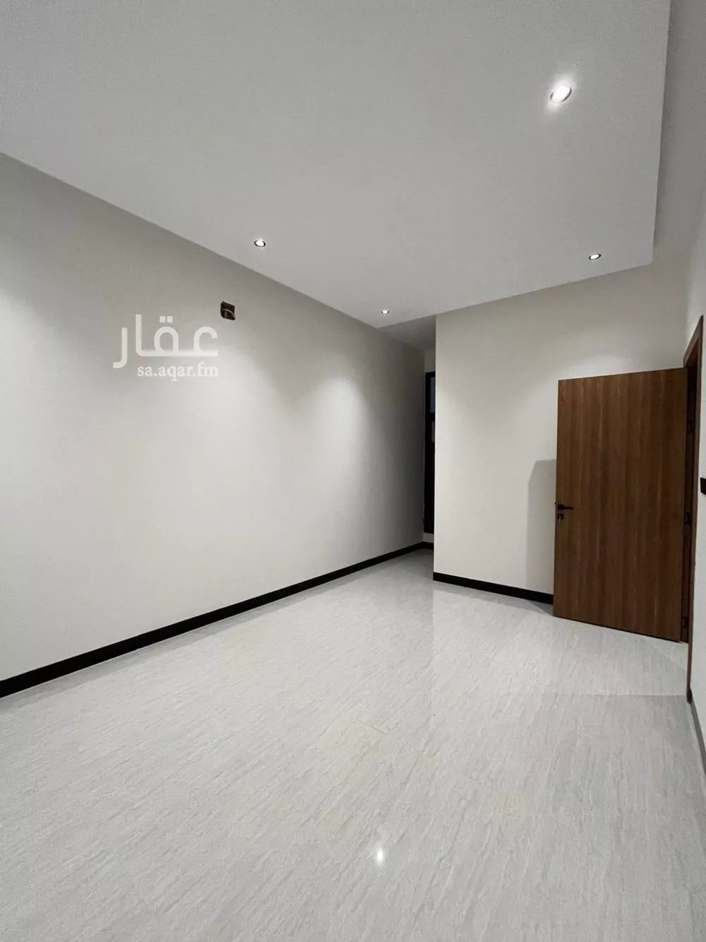 فيلا 5 غرف في المهدية 7