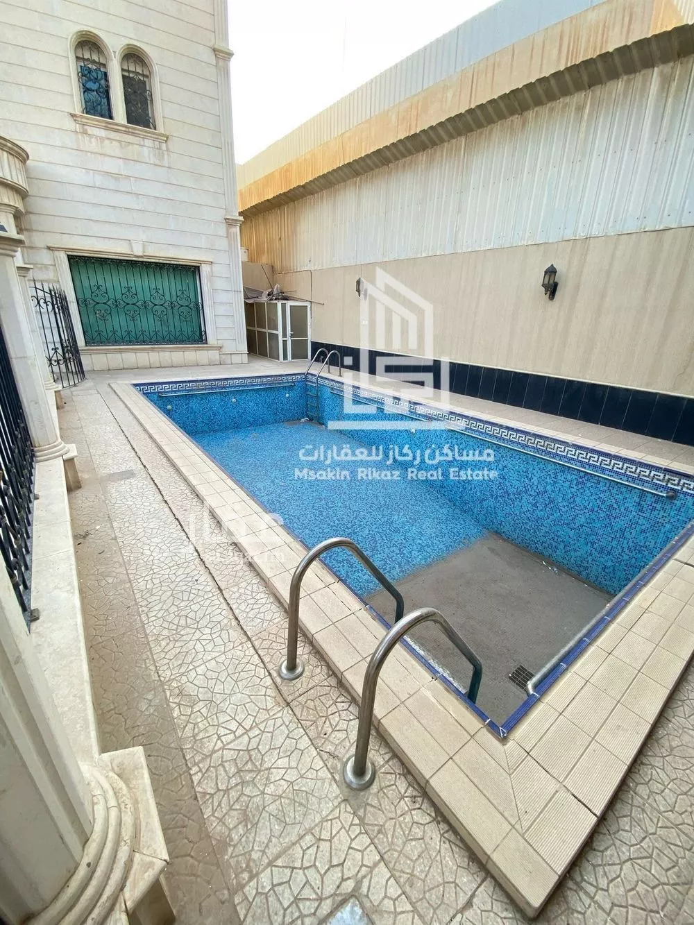 13 bedroom villa in Ar Rayan 6