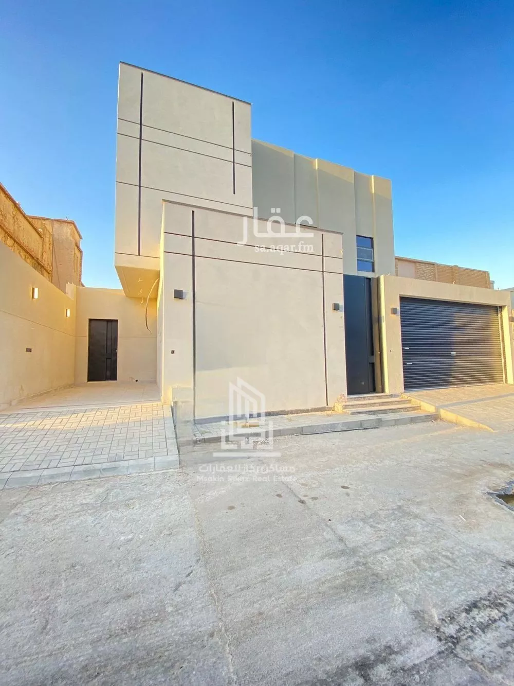 6 bedroom villa in Al Rabwa 2