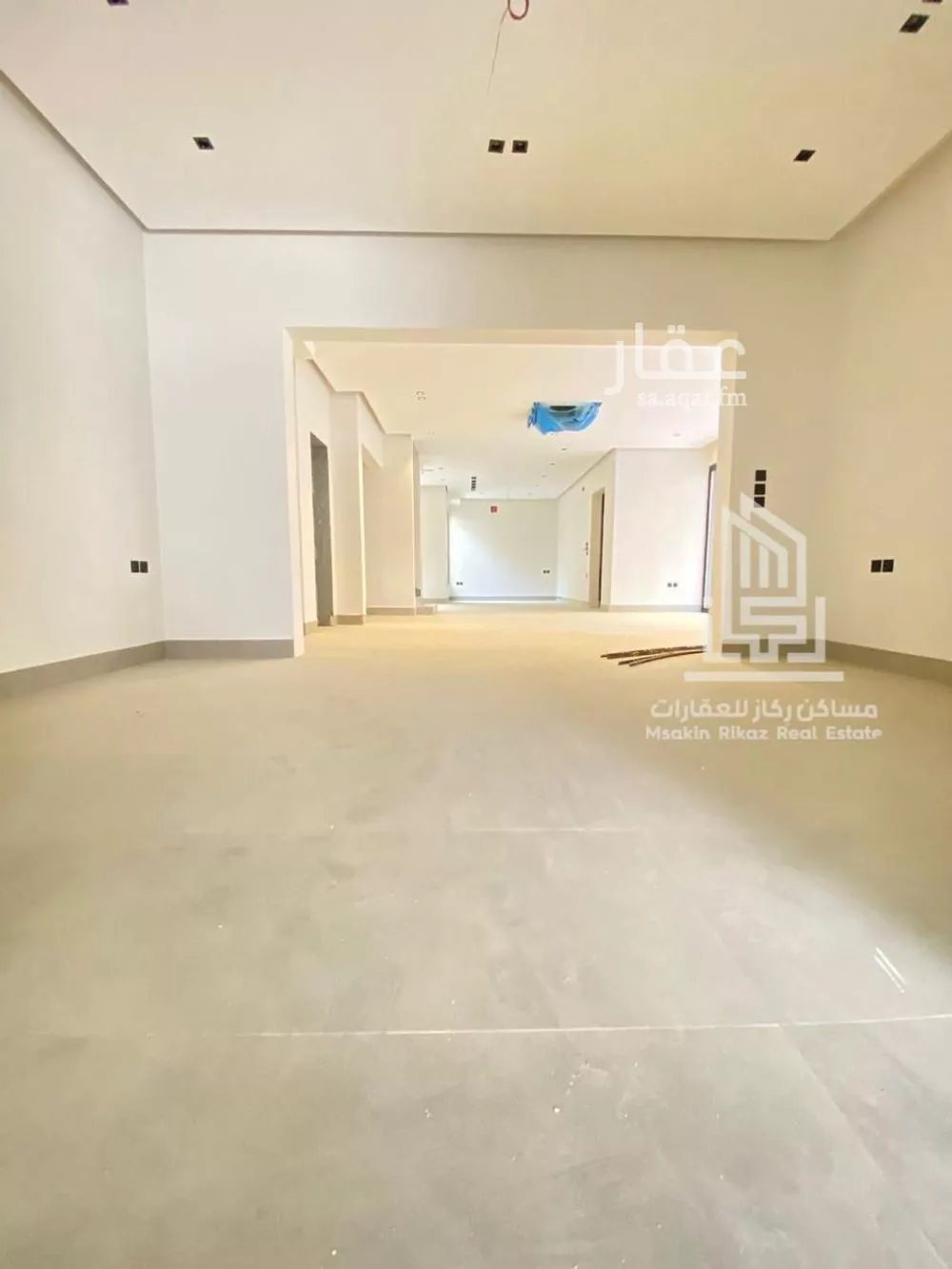 6 bedroom villa in Al Rabwa 17