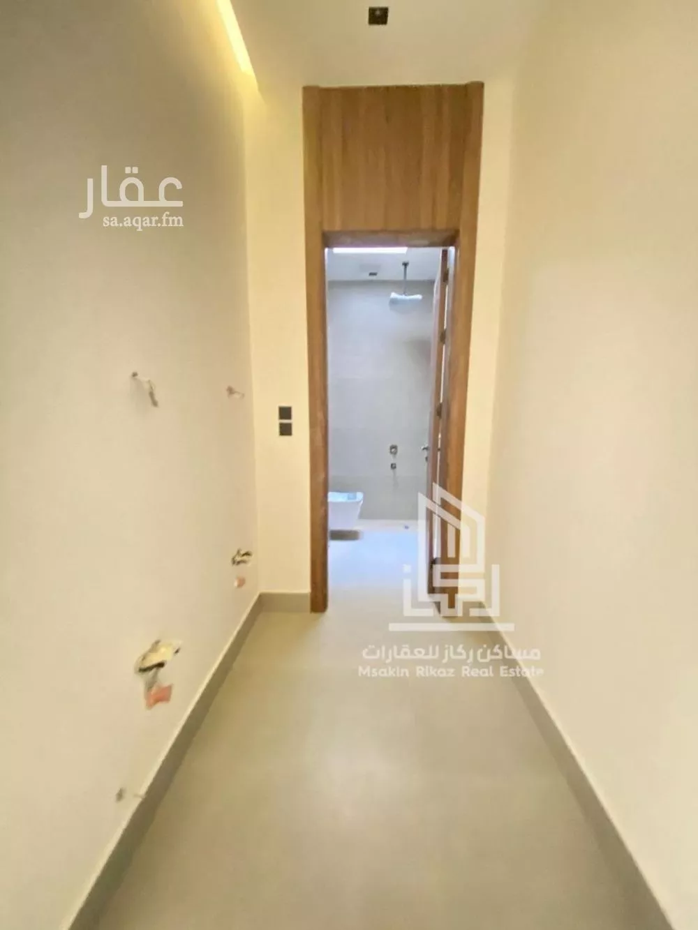 6 bedroom villa in Al Rabwa 6