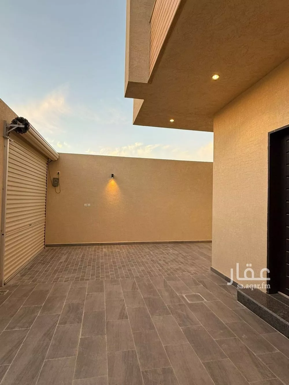 6 bedroom villa in Al Aridh 2