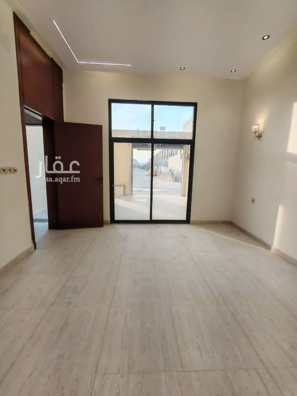 فيلا 7 غرف في طويق 13