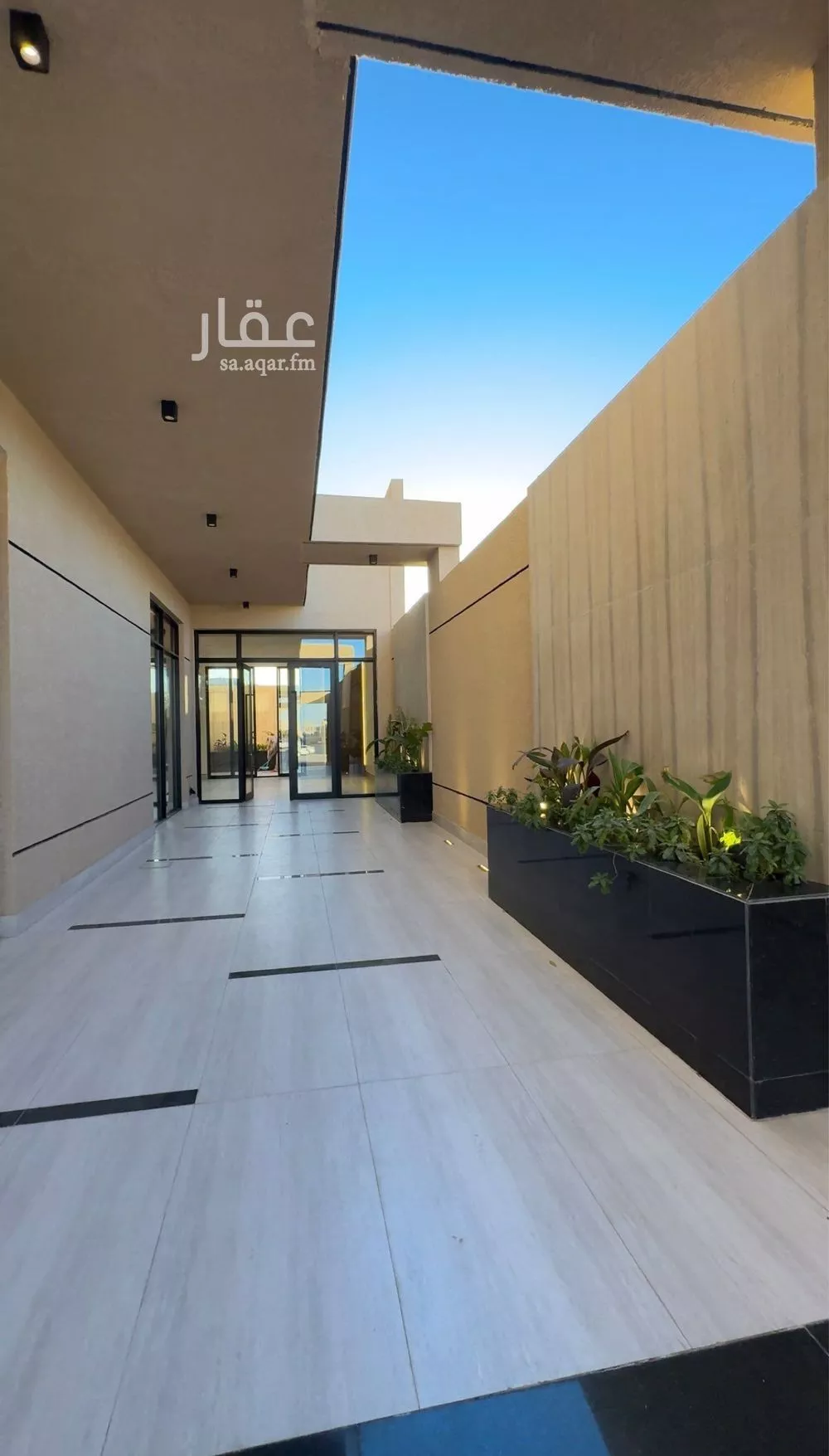 6 bedroom villa in Al Mahdiyyah 24