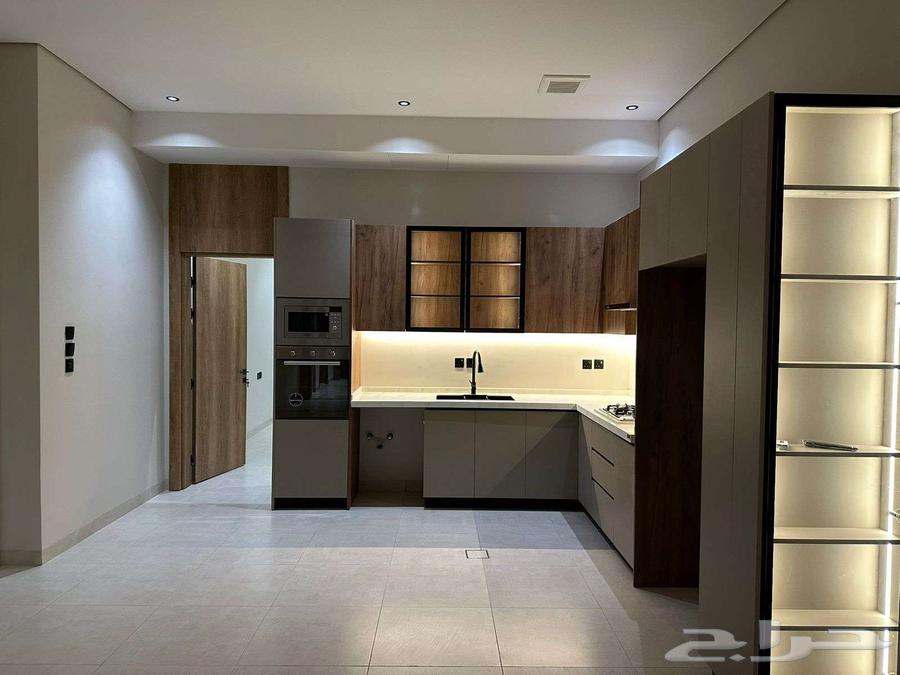 5 bedroom apartment in Al Zahra 14