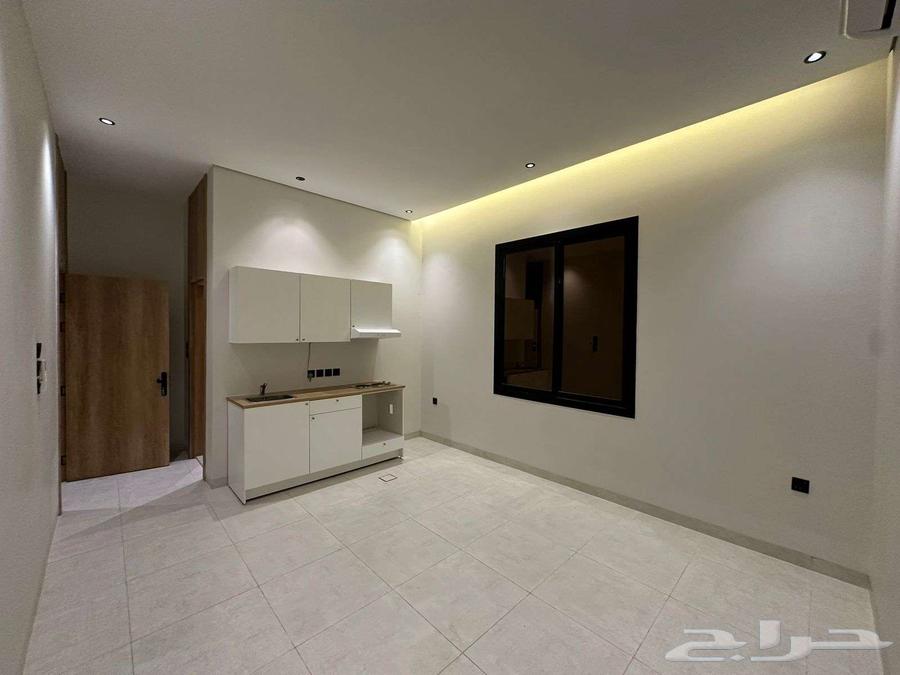5 bedroom apartment in Al Zahra 4