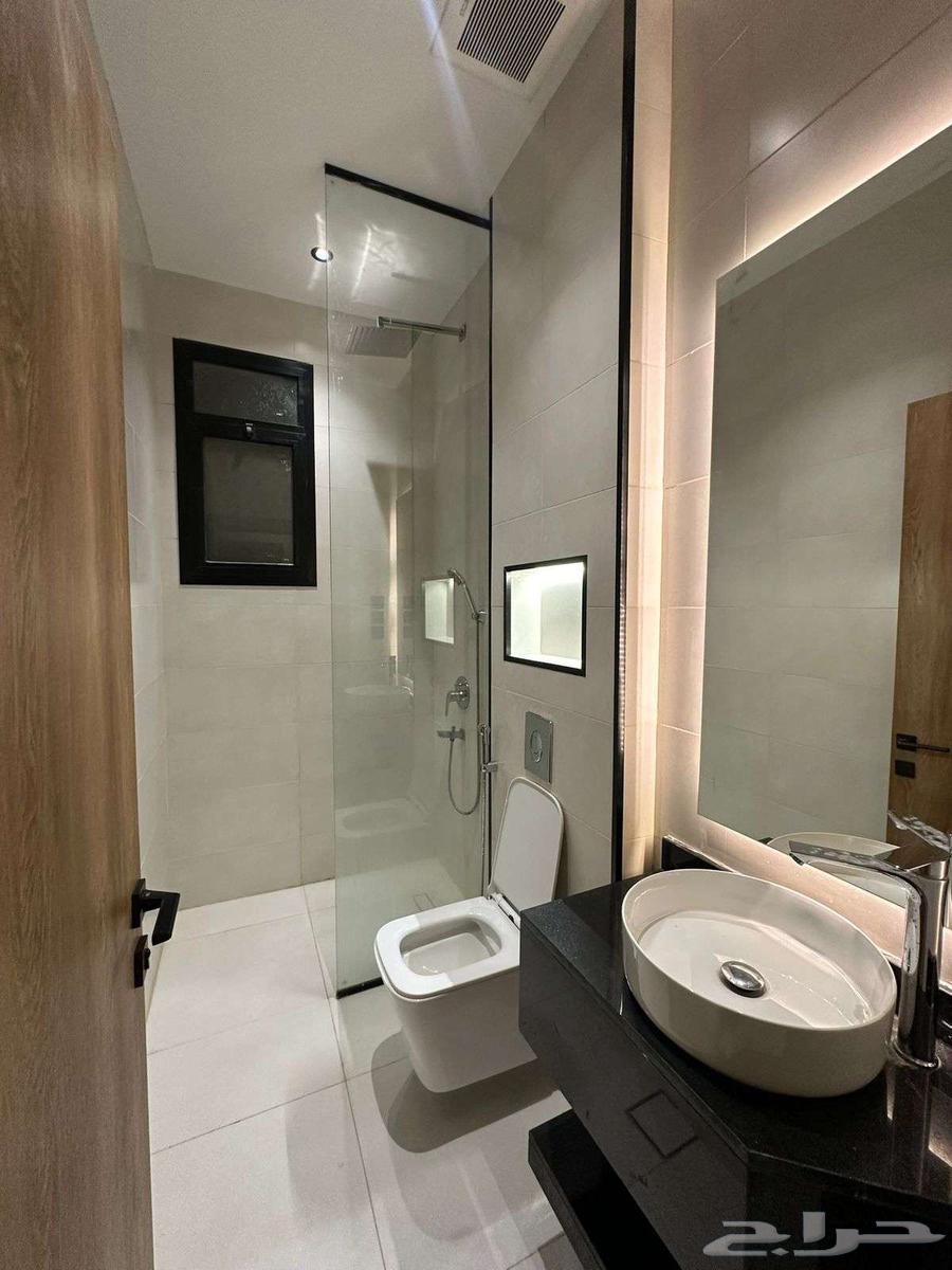 5 bedroom apartment in Al Zahra 5