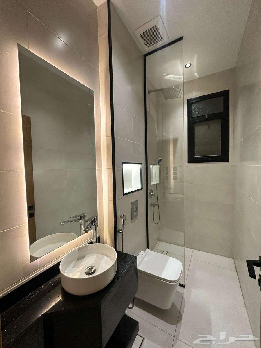 5 bedroom apartment in Al Zahra 7