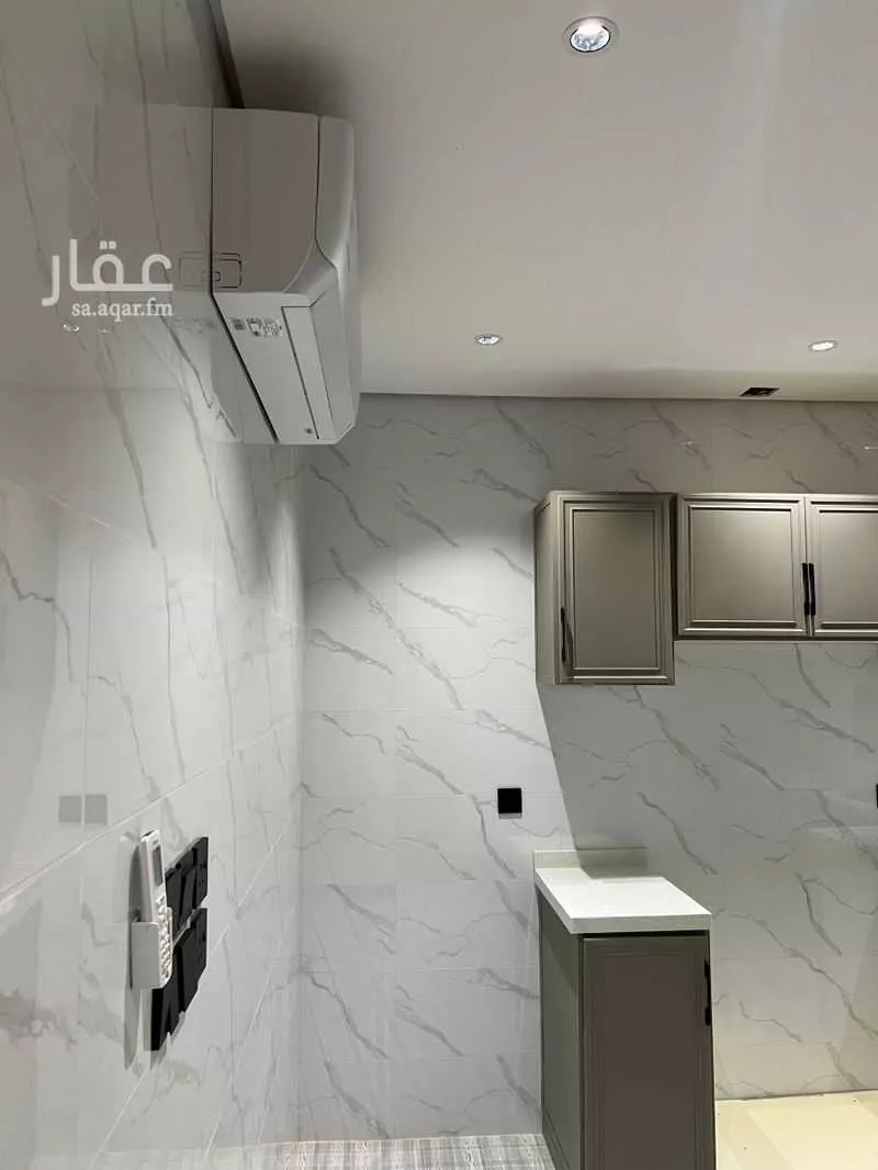 دور 4 غرف في السعادة 12
