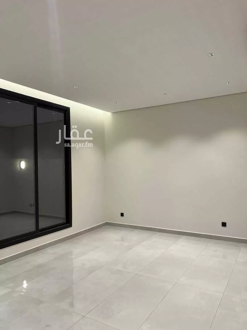 دور 4 غرف في السعادة 10
