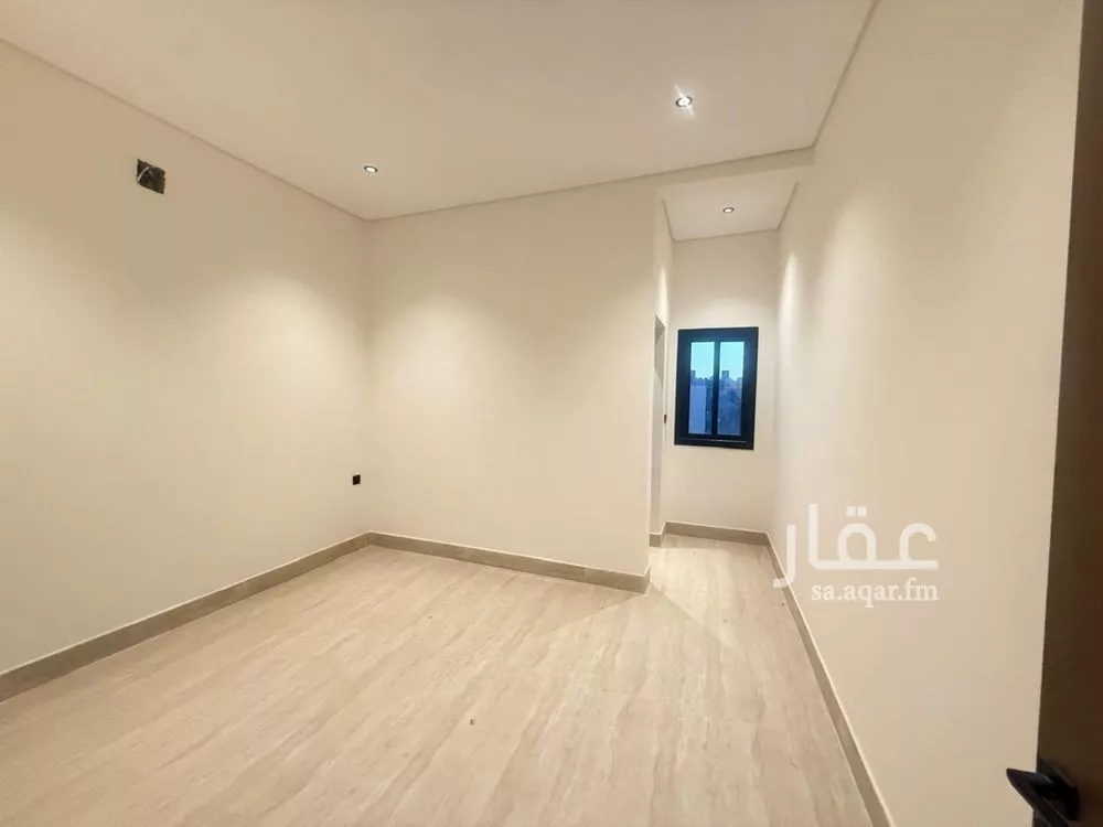 5 bedroom villa in Al Mahdiyyah 17