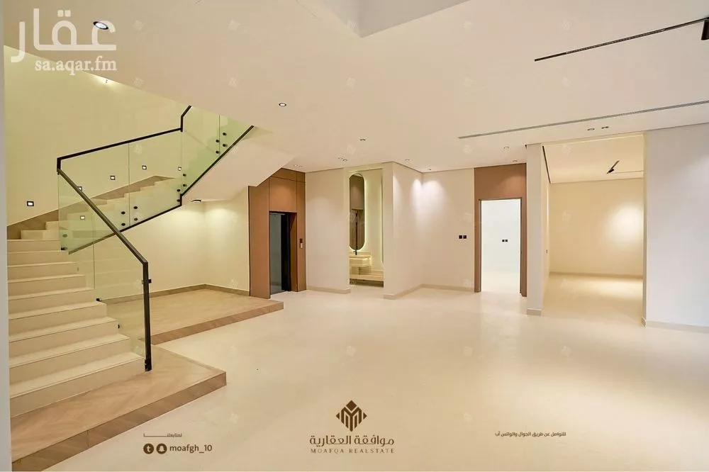 5 bedroom villa in Al Mahdiyyah 16
