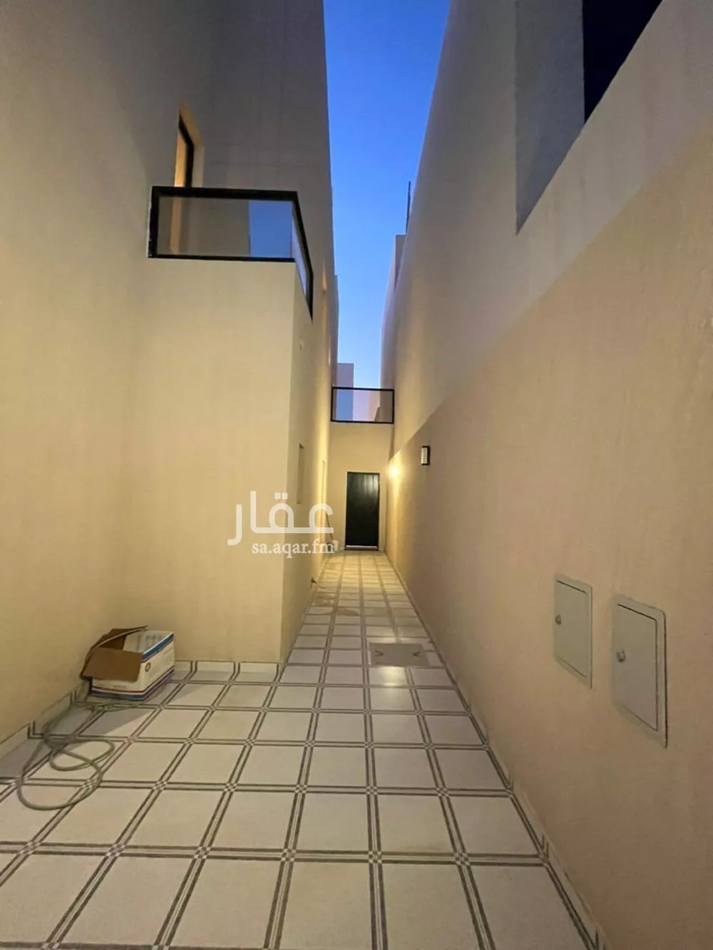 فيلا 6 غرف في المهدية 10