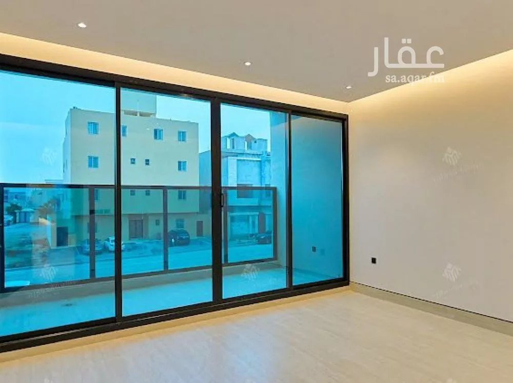 6 bedroom villa in Al Mahdiyyah 13