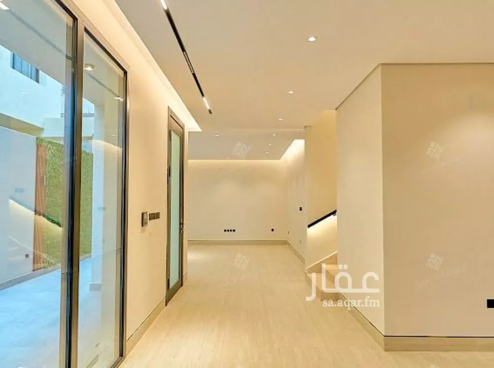 6 bedroom villa in Al Mahdiyyah 7
