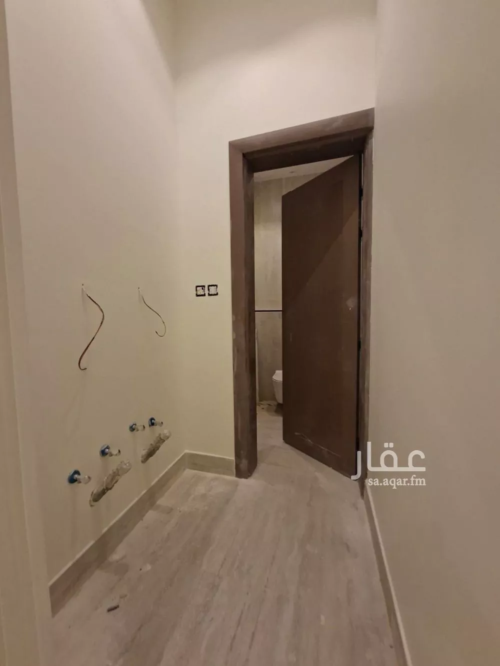 فيلا 8 غرف في ظهرة لبن 6