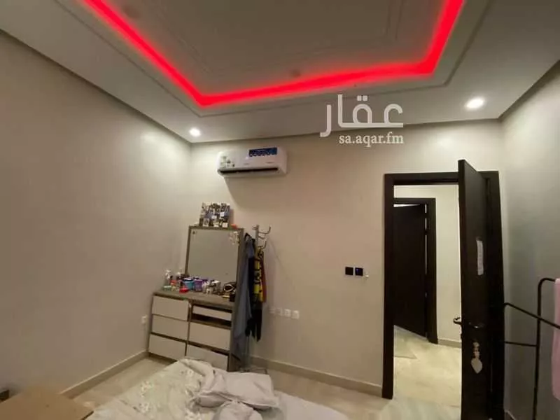 شقة 6 غرف في المروة 10