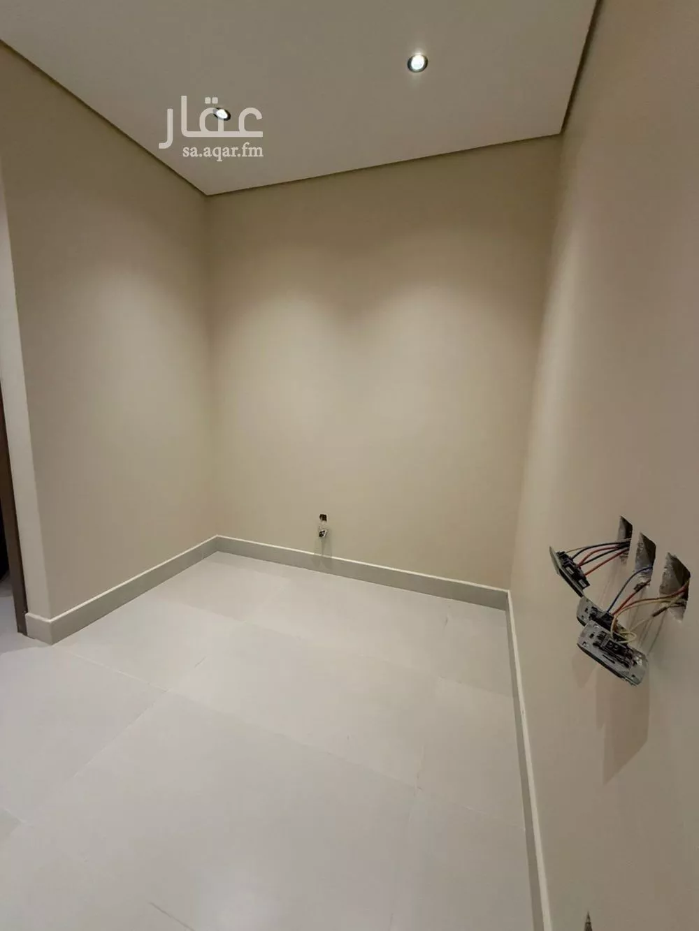 4 bedroom villa in Al Aridh 8