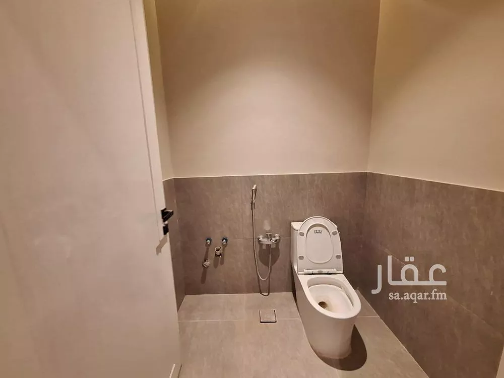 فيلا 4 غرف في الرمال 11