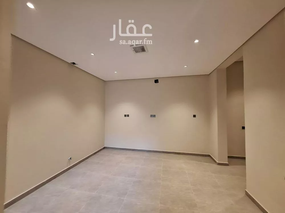 فيلا 4 غرف في الرمال 12