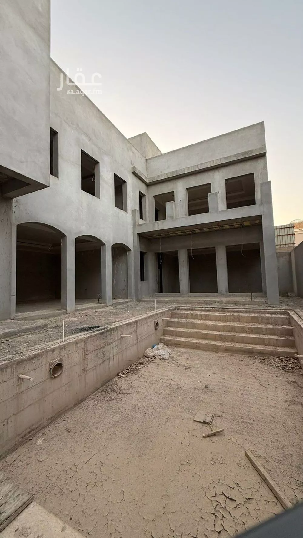 4 bedroom villa in Al Malqa 3