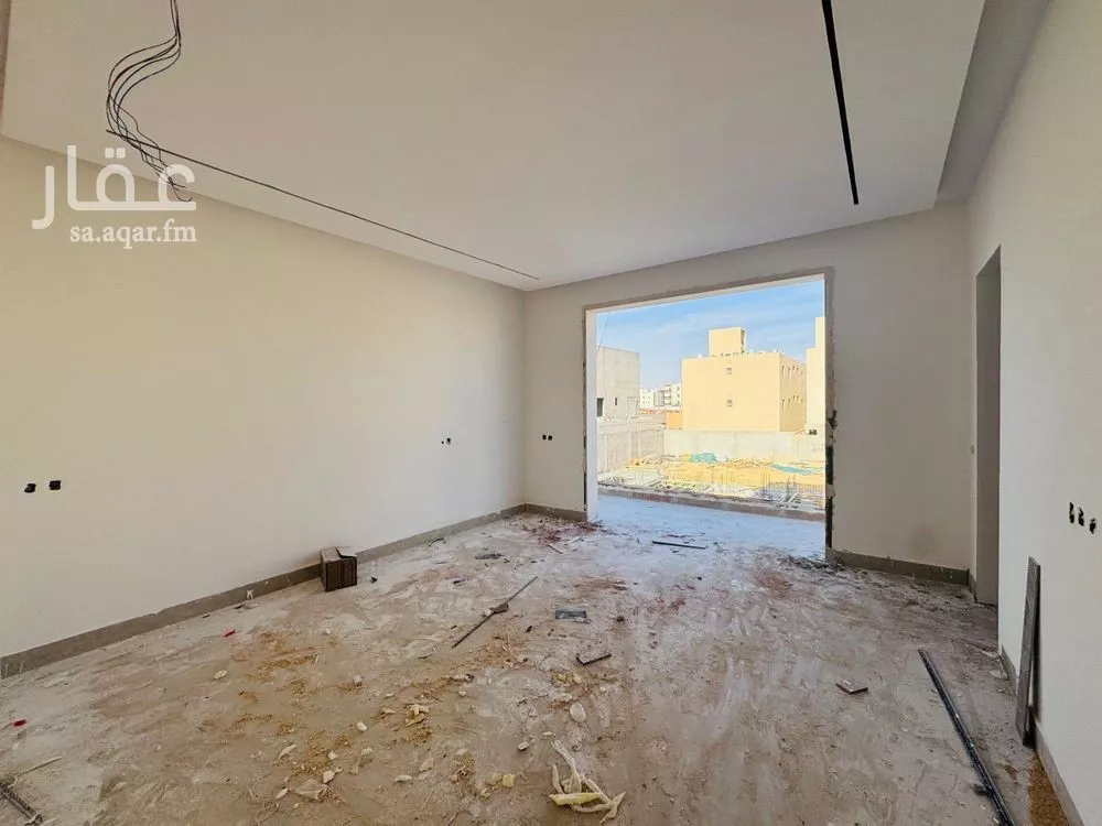 فيلا 4 غرف في العارض 24
