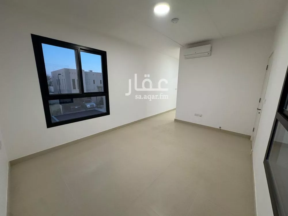 4 bedroom villa in Al Munsiyah 16