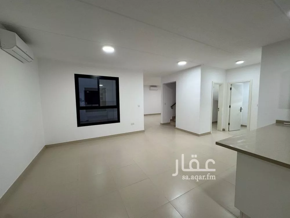 4 bedroom villa in Al Munsiyah 6
